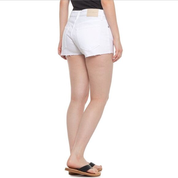 🆕 Lucky Brand The Cut Off Shorts in Clean White - Picture 2 of 10